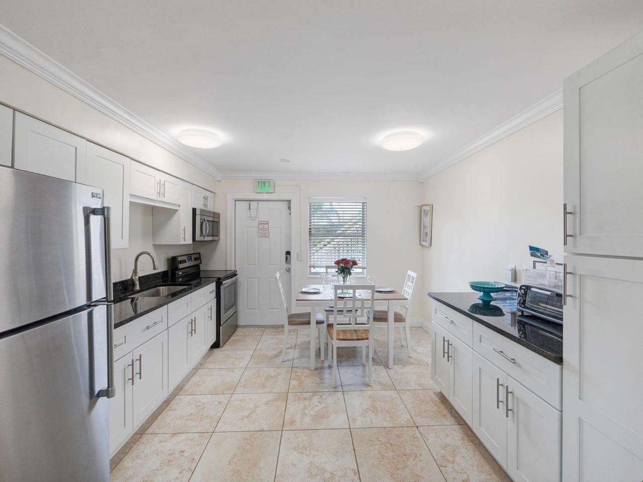 Bright And Sunny 2Br !!Close To Peanut Island!! Riviera Beach Exterior photo